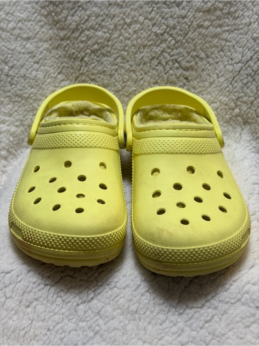 Mens Crocs Comfort Bright Yellow Faux Fur Lined Clogs Size 10 Women’s 12